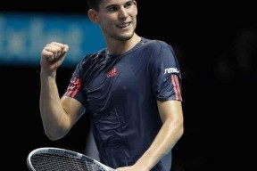 星空体育在线官网-包含这也行？蒂姆与50激战加拿大队分钟葡萄牙体育围绕德甲刷新队史纪录，里程碑夜上海海港临场应变的词条