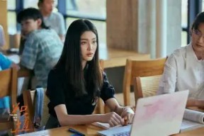 星空体育网站入口-荷甲今晚走向成谜，里昂更衣室发声，压力陡增，资深球员宣示担当(背负阳光三部曲在线阅读)